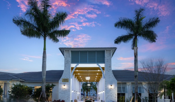 POLO RALPH LAUREN　　BEACH　Apartment Brand New Apartments in Palm Beach, FL | Elan Polo Gardens